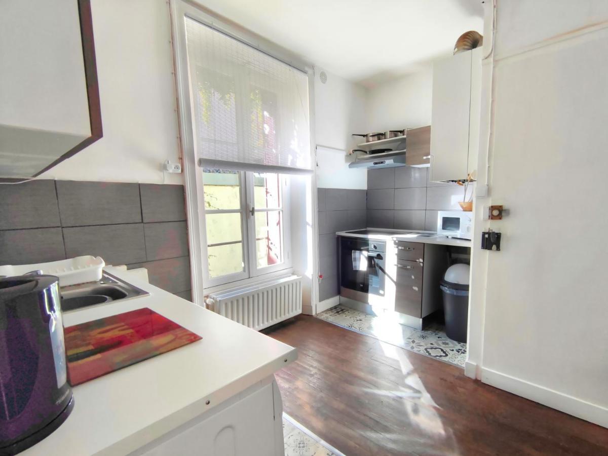Number 22 - Le Dorat - Apartment One With Garden & Free Parking Dış mekan fotoğraf